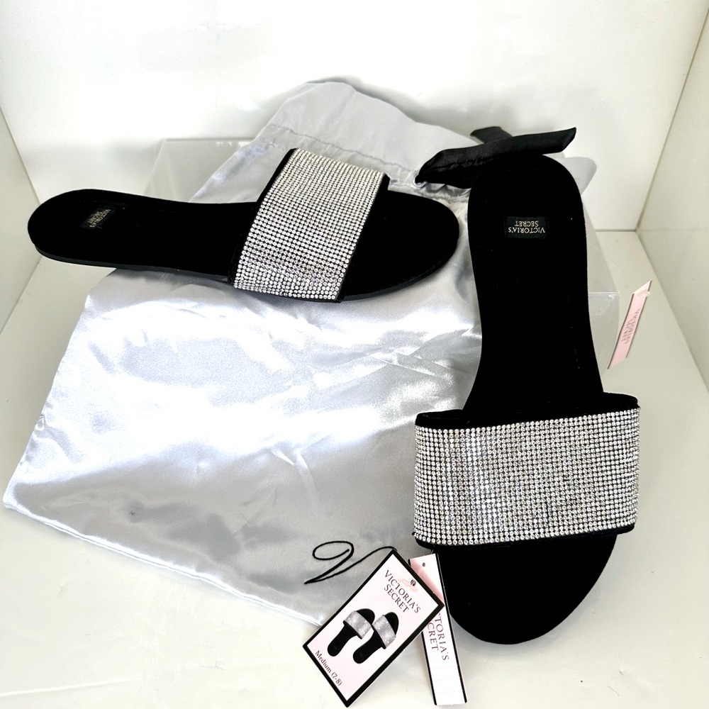 NWT Victoria's Secret Embellished Crystal & Black Velvet Women's Slide Sandals